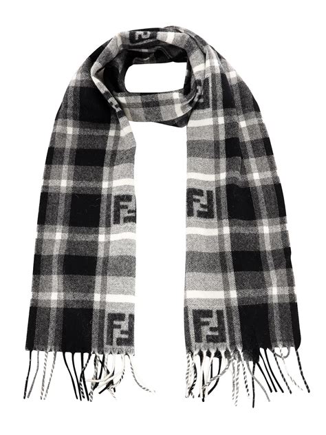 fendi schal herren|Fendi online shopping.